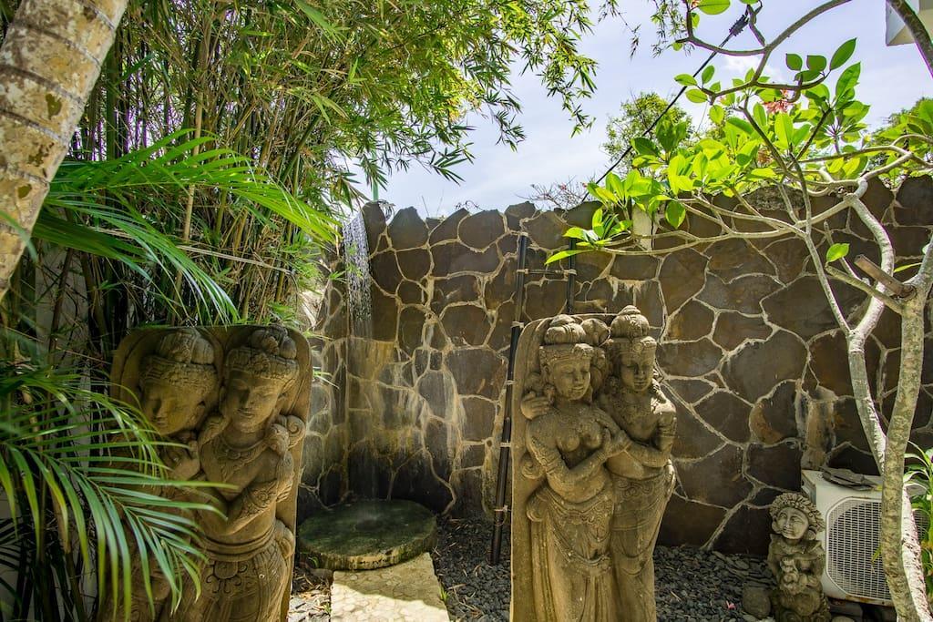 Villa Teman Bali Унґасан Екстер'єр фото